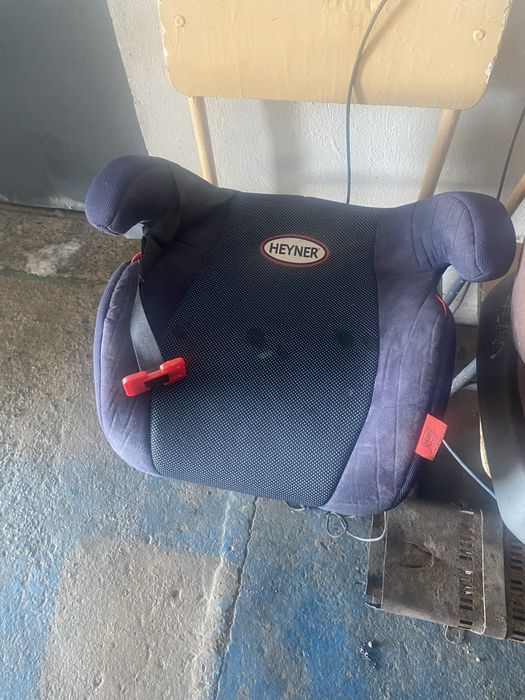 Автокресло детское, бустер