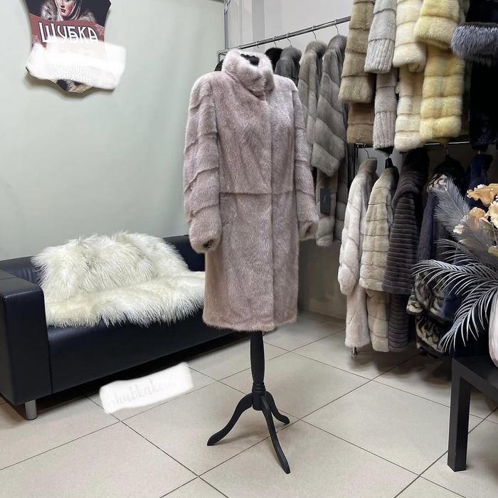 Продается новая шуба