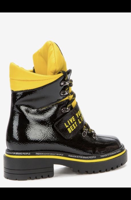 Распродажа Новые весенние ботинки. KeDDo