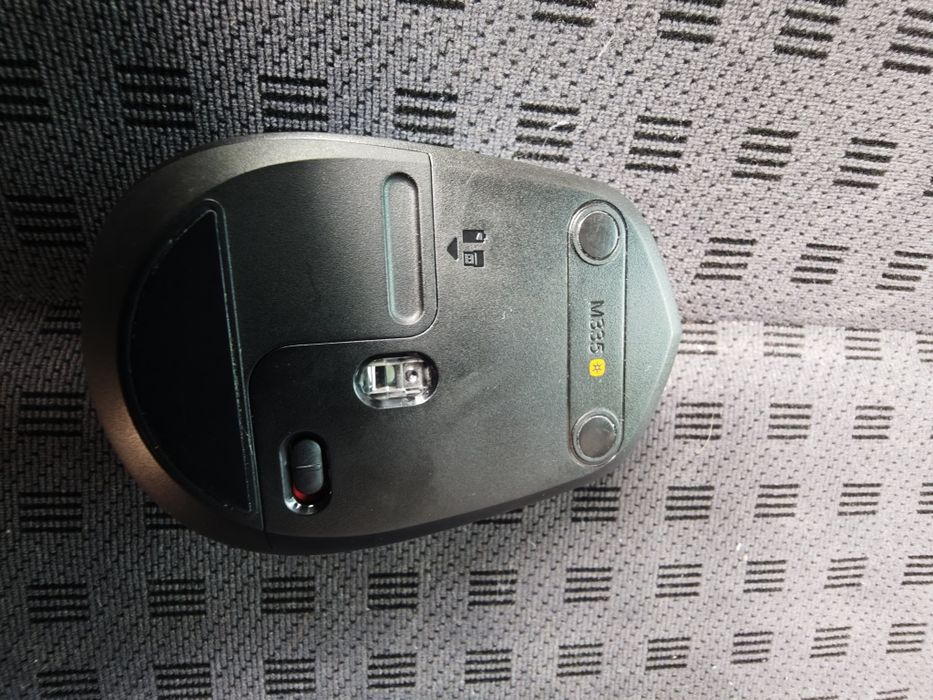 Logitech g433 Headset  
Безжична мишка