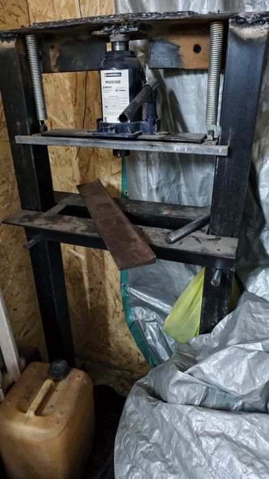 Продам прес самодельный