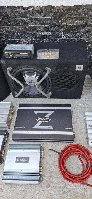 Amplificator statie audio auto, difuzor subwoofer
Se vand cu proba
Nu fac schimb
Import Olanda 
Pretul este cu titlul informativ