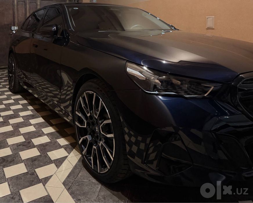 BMW i5 35L long 2025