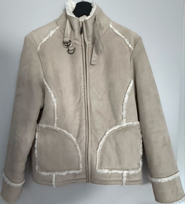 Geaca imitatie de piele intoarsa cu blanita