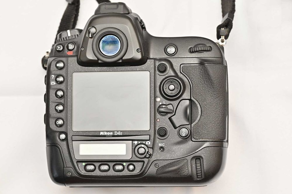 Nikon D4s +24-120 4G ED