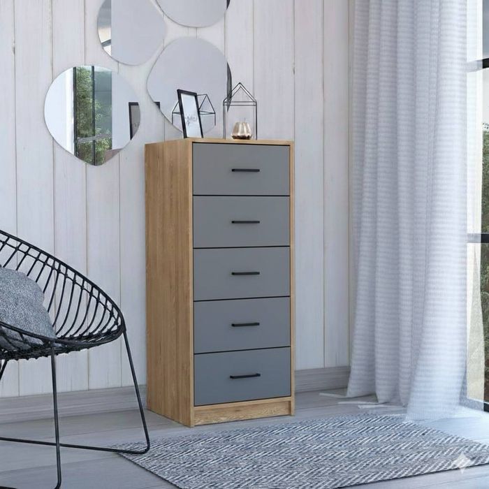 Комод с пятью ящиками из ЛДСП