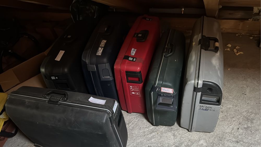 Valiza , geamantan, Samsonite