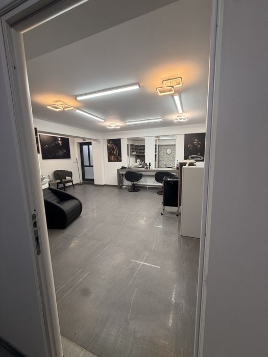 Spatiu comercial prin destinatie