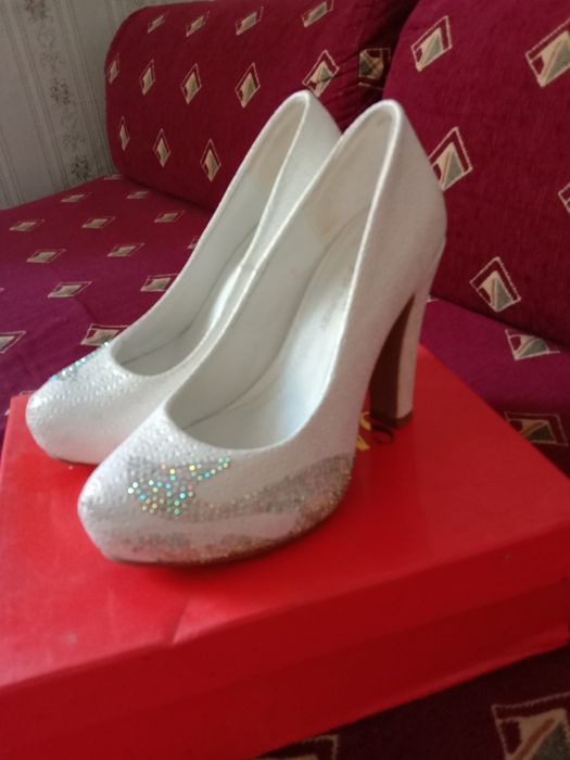 Туфли свадебные 33р