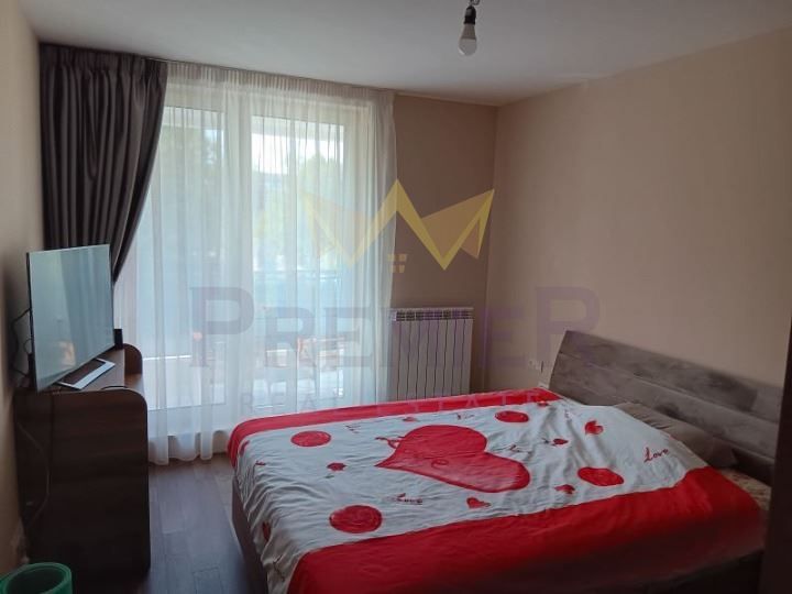 Продава се Тристаен апартамент в София, Бъкстон - 106 кв.м за 2878 €/кв.м - Снимка #7