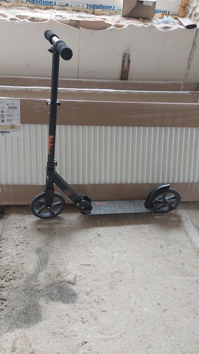 Vand trotinete pliabile cu roti mari