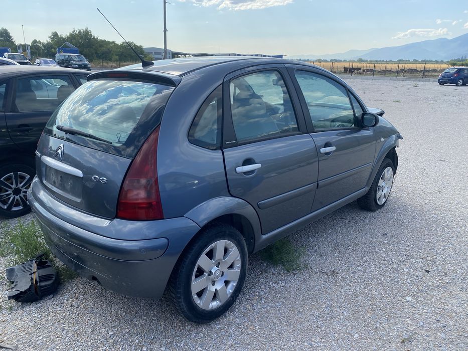 Ситроен Ц3 1.4 75кс бензин автоматик на части