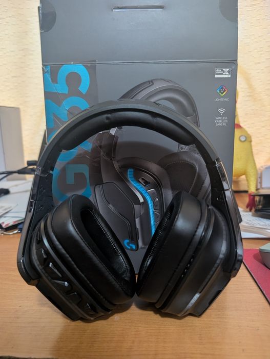 Logitech G935 Wireless 7.1 Lightsync Gaming Headset, negru