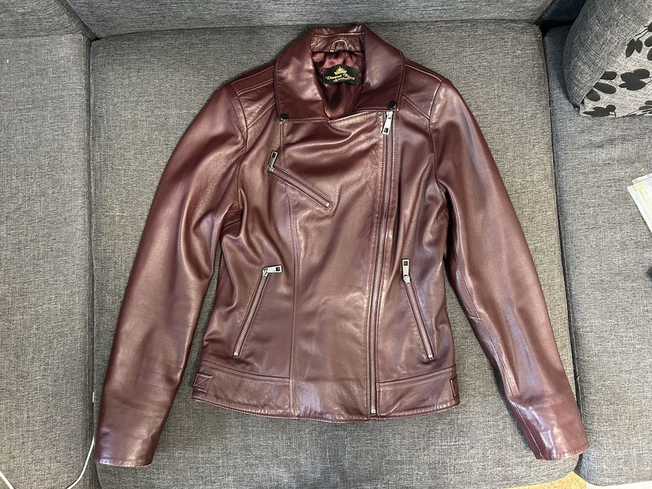 Продам кожаную куртку