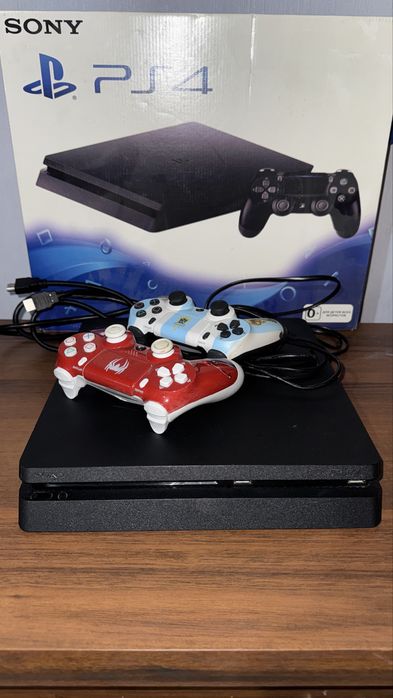 Продам Playstation 4 slim