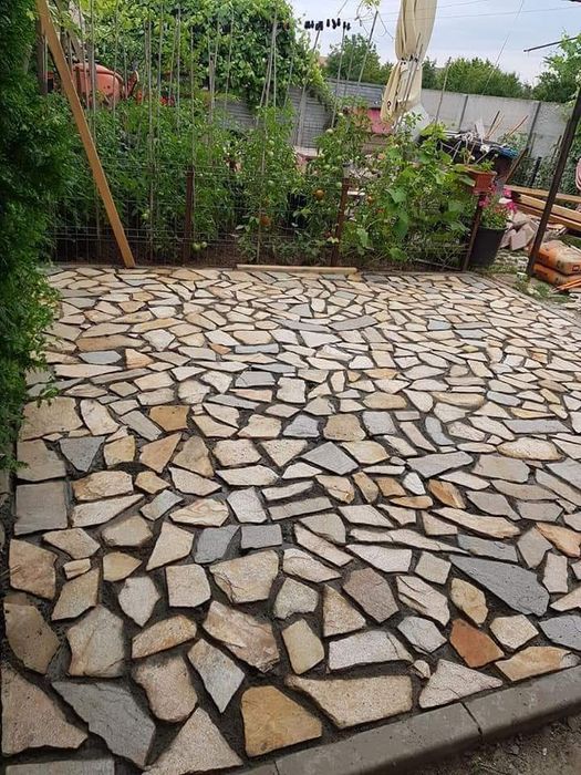 Piatra naturala gratare cascade totul ptr gradina