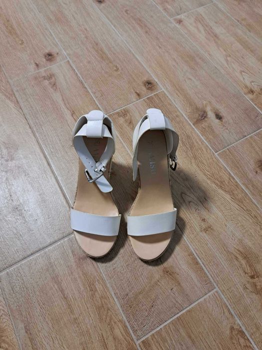 Дамски сандали №36