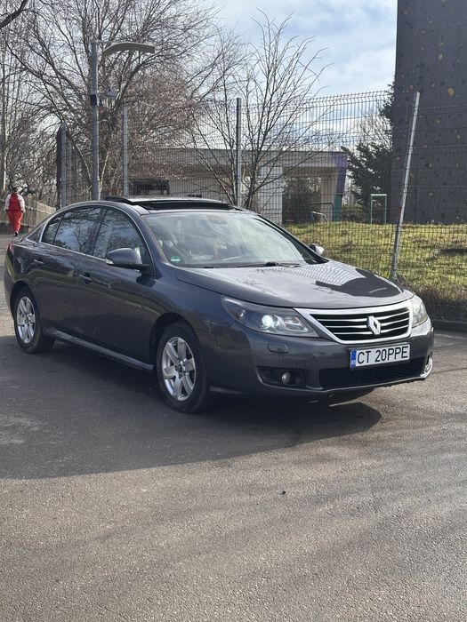 Renault Latitude 2.0 dci 175Cp Initiale Paris