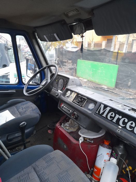 Vand mercedes benz vario basculabil 3 parti ,3,5 t original di