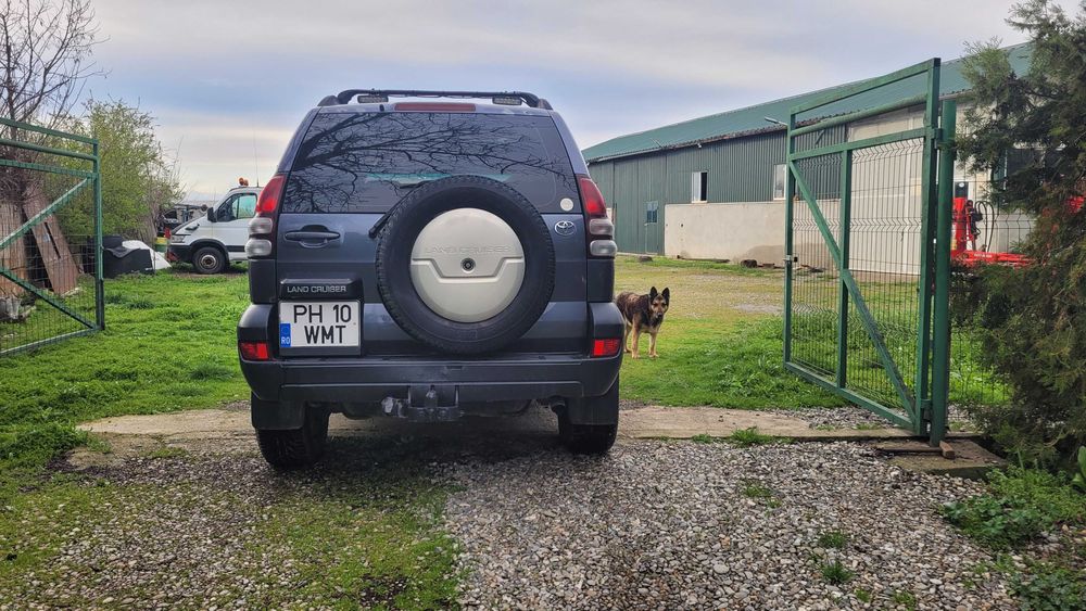 Toyota Land CruiserJ120, autoutilitara N1,3.0 D,manuală 6+1, an 2007