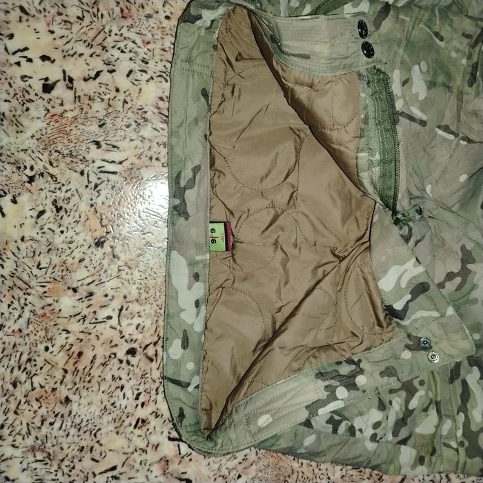 Легкая куртка осеняя