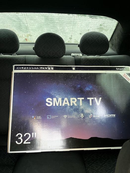 Продам телевизор SmartTv