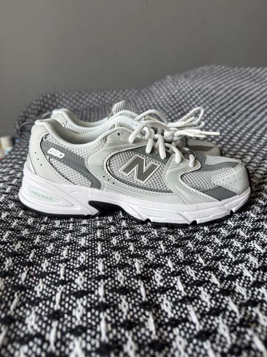 New Balance 530 37-ми номер