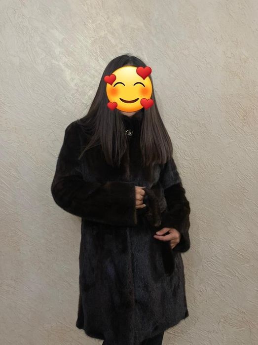 Натуральная , норковая шуба