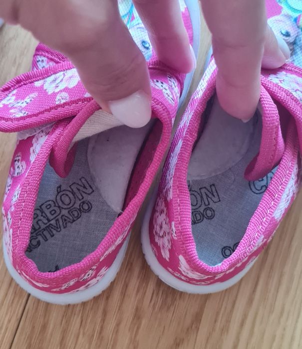 НОВИ Пантофи 21, 22, 23 и 24 н Беко