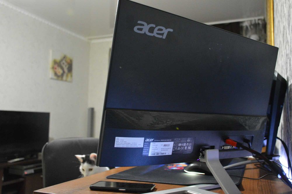 Монитор ACER RT240Y