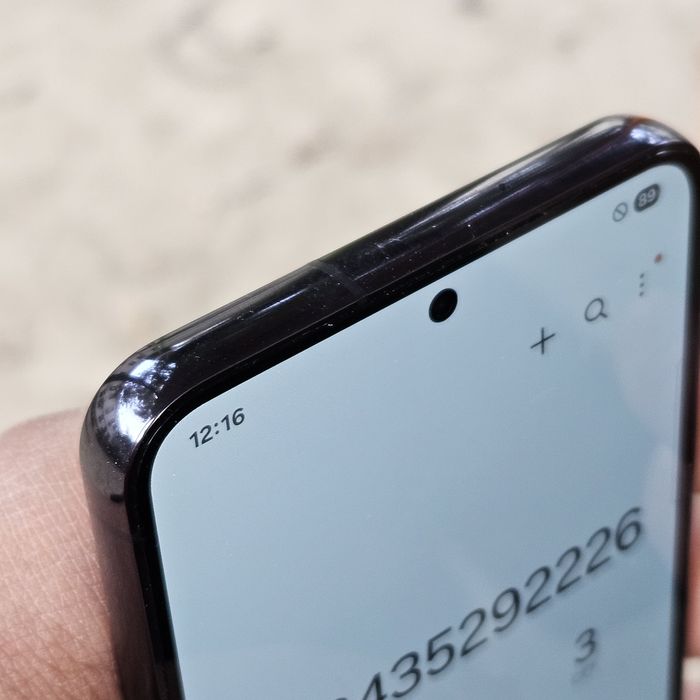 Samsung s23.  8ga 256gb