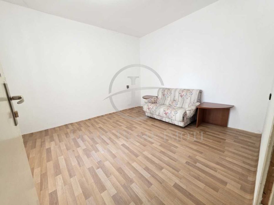 Продава се Тристаен апартамент в Пловдив, Център - 105 кв.м за 2286 €/кв.м - Снимка #8