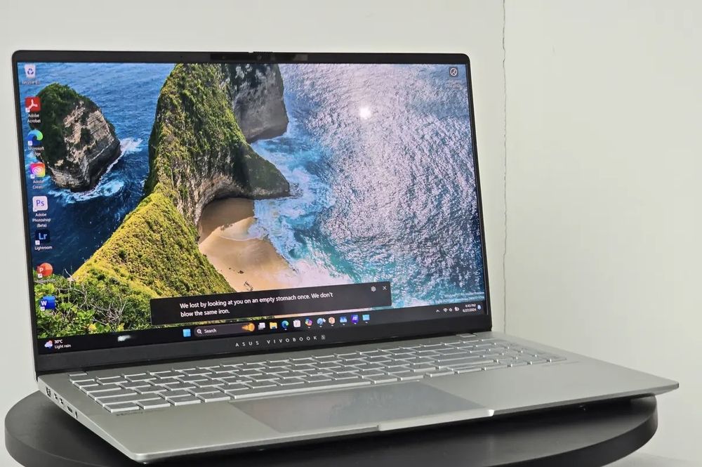 Asus Vivobook S15 / Snapdragon / AI / OLED 3K 120hz