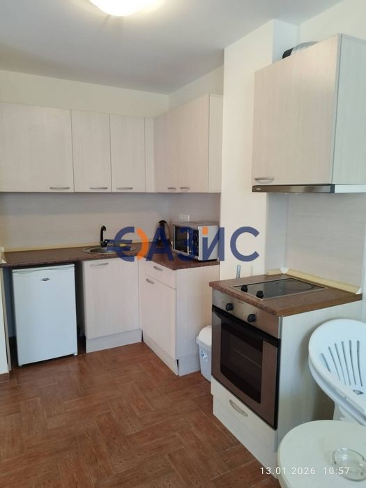 Продава се Тристаен апартамент в к.к. Слънчев бряг - 78 кв.м за 850 €/кв.м - Снимка #4