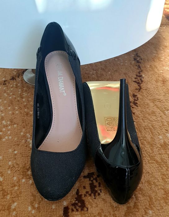 Pantofi eleganti cu toc
