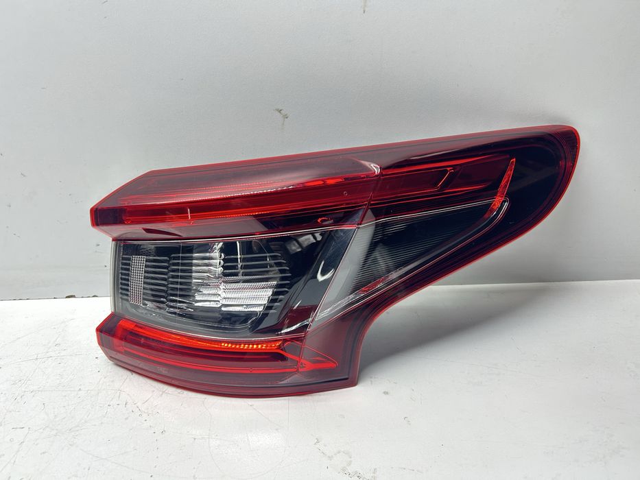 Piese Mecanica Caroserie Dezmembrari Dezmembrez Dezmembram Nissan Qashqai J11 Facelift 2017 2018 / Piese Qashqai J11 / Punte / Portiera / Usa