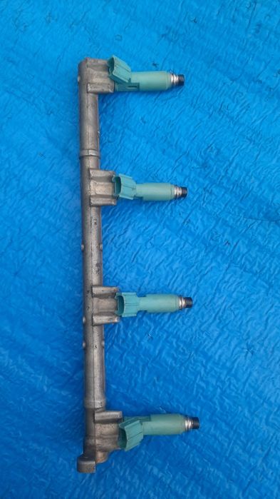 Форсунки 2AZ-FE Toyota 2.4