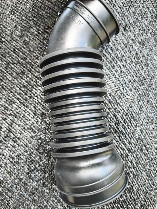 Въздуховод за Хонда ЦРВ 2.2 diesel