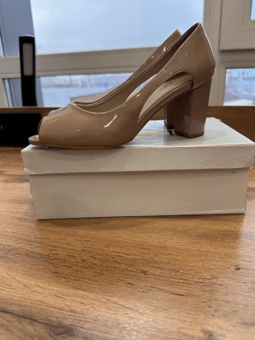 Продаю удобные туфли 37 р