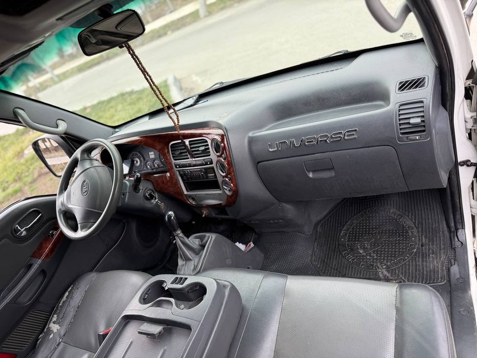 BONGO 3 KIA3 срочно сотилади+!