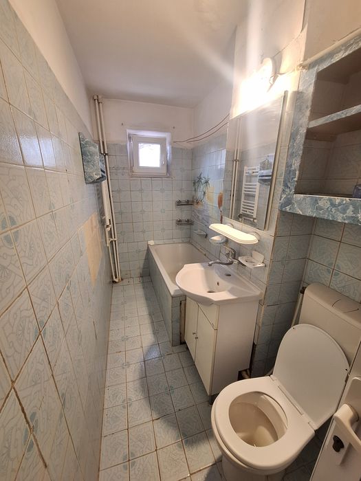 APARTAMENT 3 CAMERE - ETAJ 2 - TOMIS NORD - Stradal - Str Tulcei 5 - Gaze