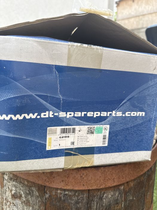 Pompă apă DT Spare Parts 4.61919 – Mercedes Vario / Citaro / Intouro – Nouă Sigilata