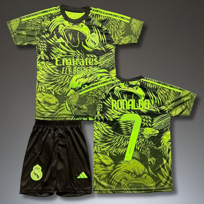 Детски флуоресцентен футболен екип на РЕАЛ М #К.РОНАЛДО#7!