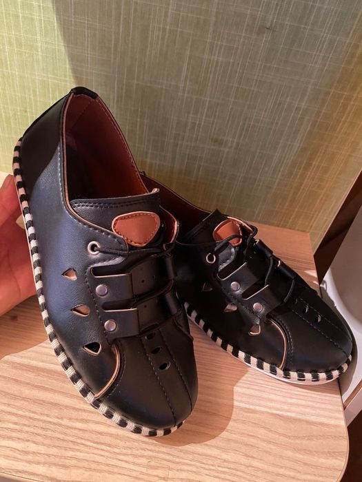 Продам летние босоножки