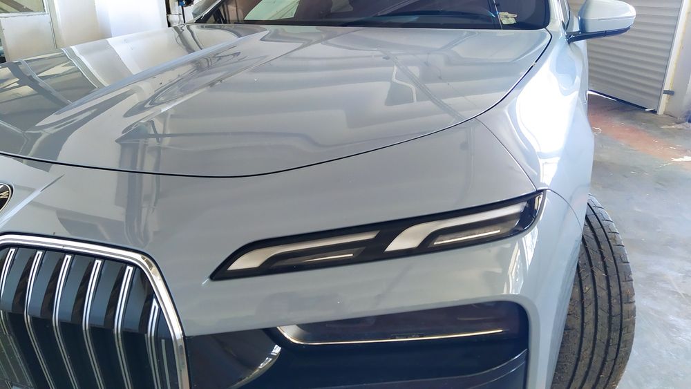 Облепване цялостно или частично с фолио автомобили