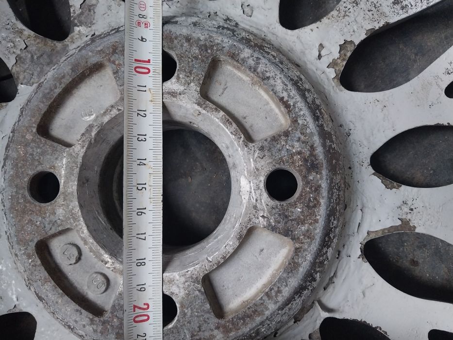 Диски R15 BBS. Два вареные. На Гольф 3.