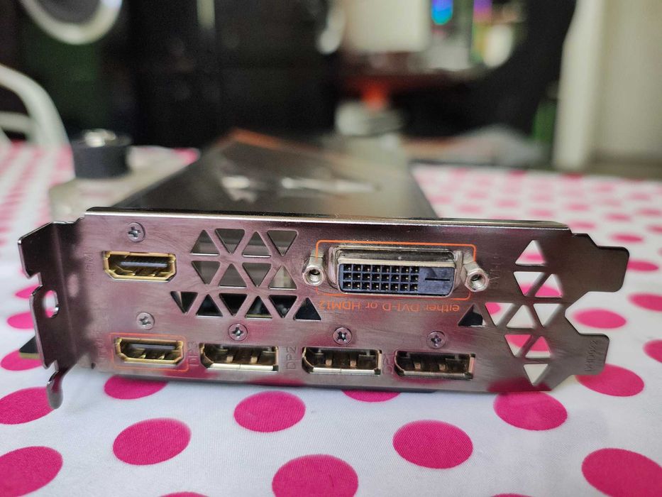 gtx 1080 ti aorus second hand si noi de vanzare • Anunturi • OLX.ro