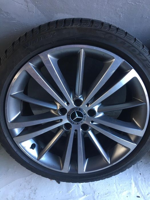 Vînd jante pe 19 mercedes cls