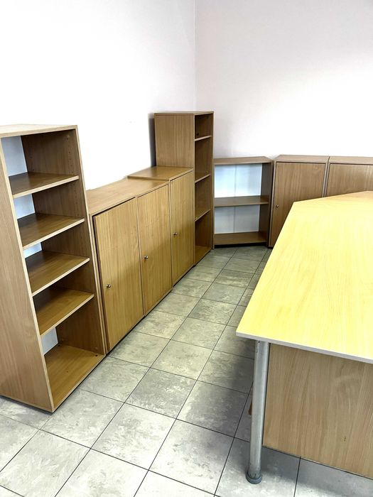 Бюра и офис обзавеждане