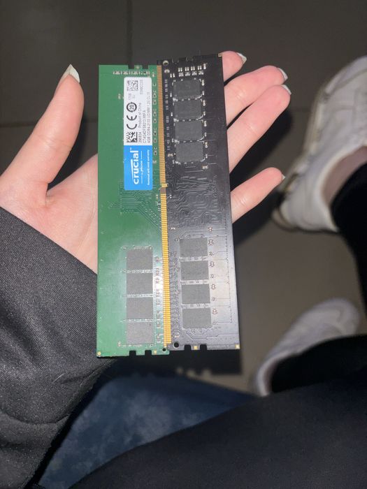 Продаю оперативную память